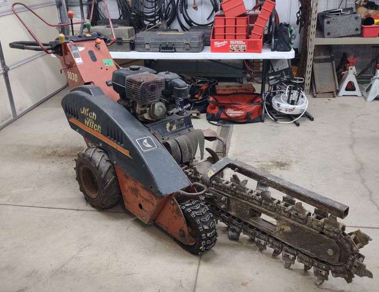 2001 Ditch Witch 1030H Walk-Behind Trencher