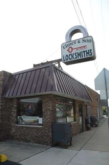 OLO Elmer & Son Locksmith Inc. Public Auction - Steger, IL