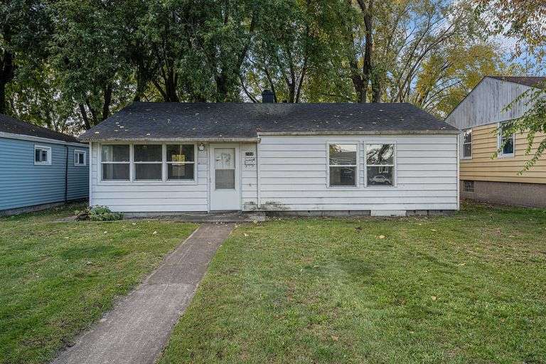 7212 Southeastern Ave Hammond, IN. Real Estate