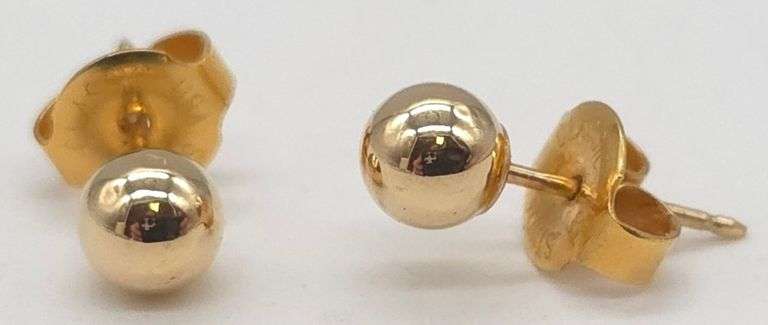 (E) 14K Yellow Gold Stud Earrings