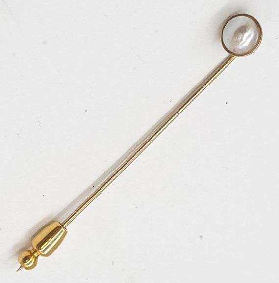 (E) 10K Yellow Gold Pearl Stick Pin