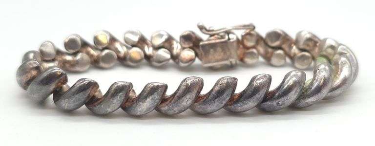 (E) Sterling Silver Link Bracelet