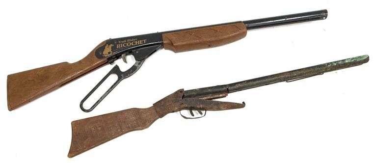 Vintage DAISY Trail Rider Ricochet Toy Gun and Daisy Toy Gun - Kraft ...