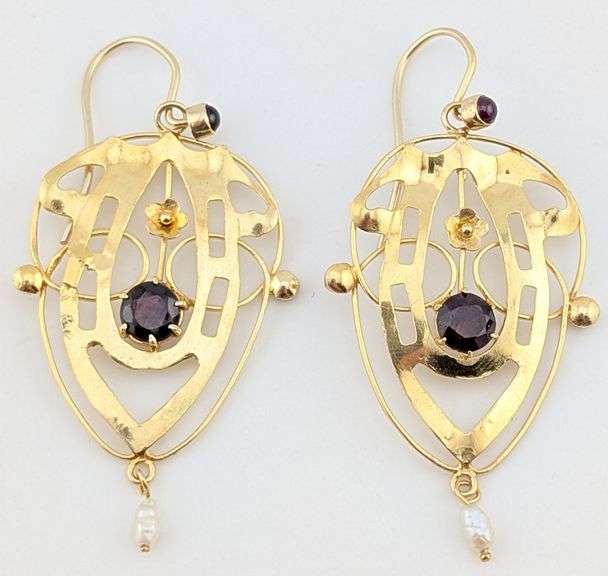Sterling Lyrical Shield Amethyst Earrings