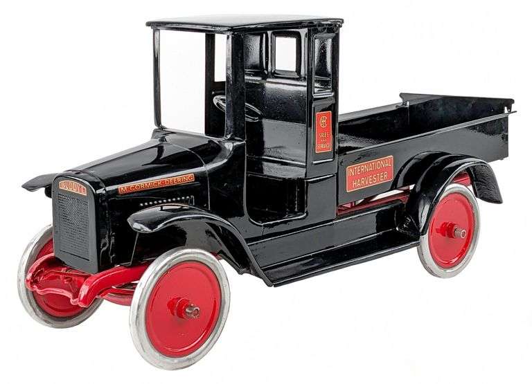 Custom Buddy L International Harvester Truck - Black