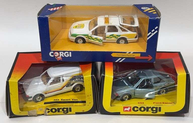 3) 1:43 Vintage Die-Cast Corgi In Box