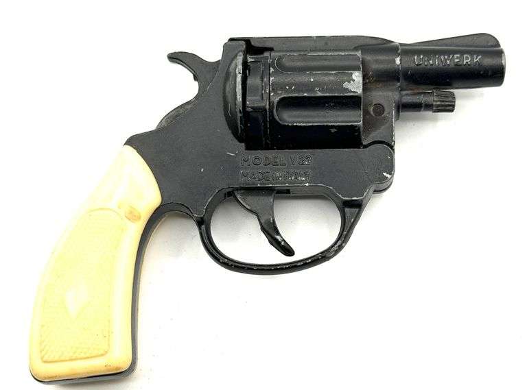 Uniwerk Model V22 Volcanic 22 Type 