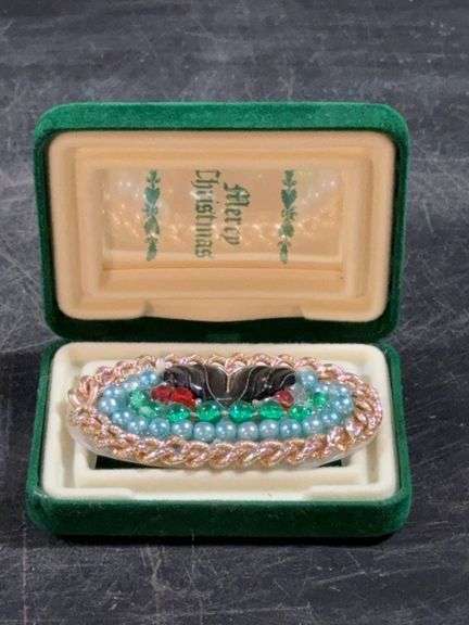 Costume Jewelry Broach