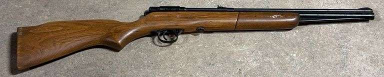 Crosman “140” Pellet Gun