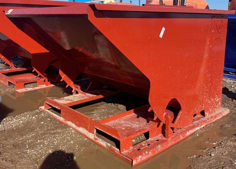 1.5 Cu. Yd. Self Dumping Hopper