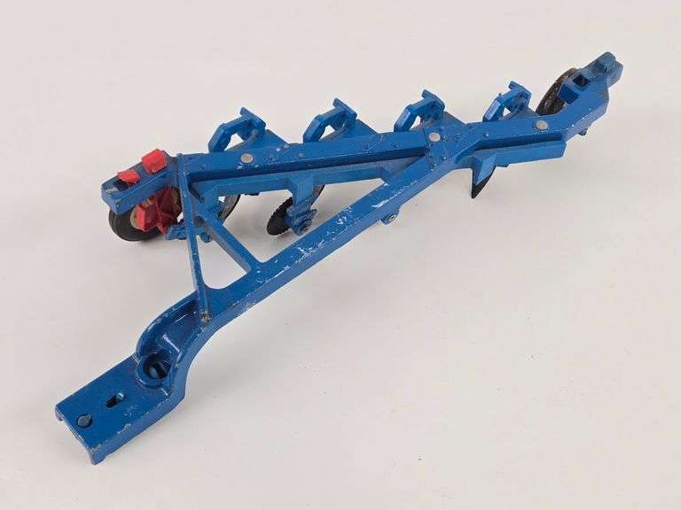 1/16 Ertl Ford 4-Bottom Moldboard Plow