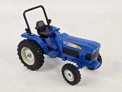 1/16 Ertl Ford New Holland T1510 Tractor