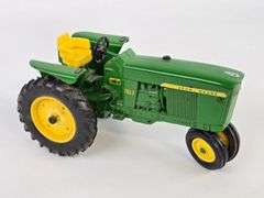 1/16 Ertl John Deere 3020 Narrow Front Tractor