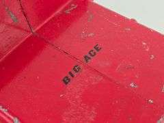 1/16 Ertl Massey Ferguson 760 Combine w/ Grain Head