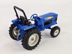 1/16 Ertl Ford New Holland T1510 Tractor