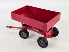 1/16 Ertl International Gravity Wagon