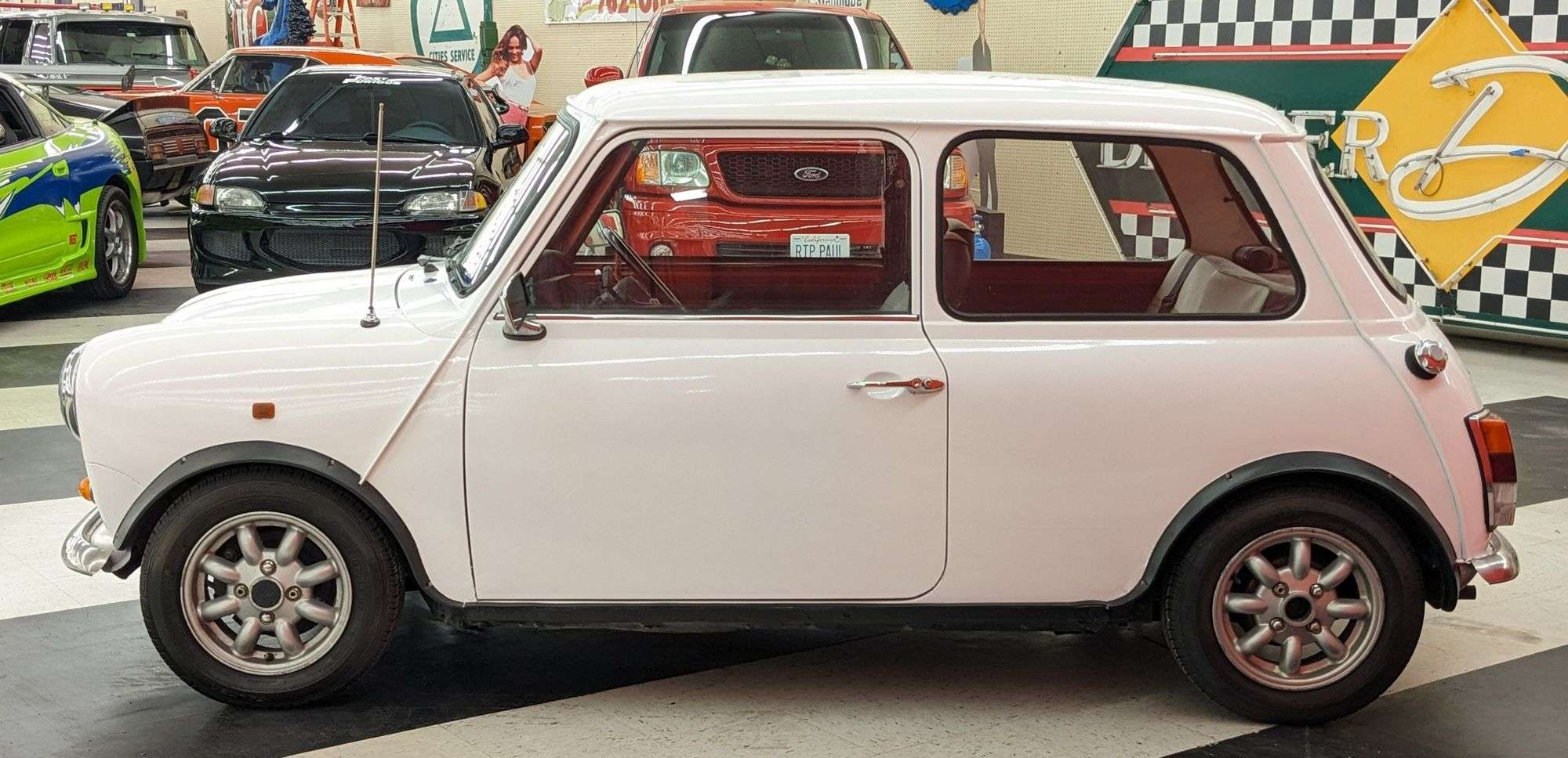 1977 White Leyland Mini Cooper 850 - Kraft Auction Service, LLC
