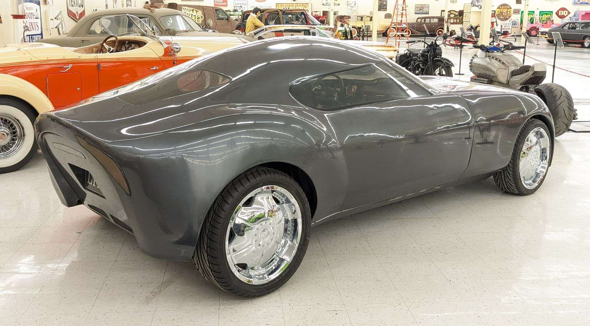 オーバーランド・キャバルリー・ブルー・リミテッド　ブルークロームチェイスカー オーバーランド・キャバルリー・ブルー・リミテッド ブルー