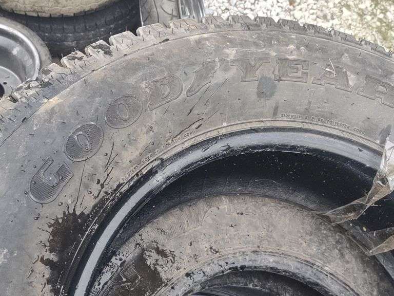 (G) Nexian Rodian AT & Goodyear Wrangler Tires