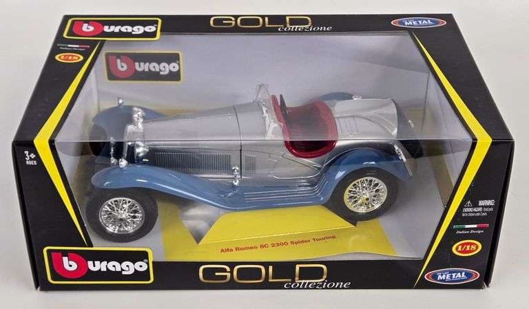 1/18 Scale Die-Cast Alfa Romeo 8C 2300 Spider Touring Car