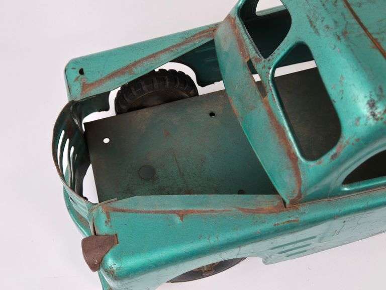 Vintage Structo Construction Co. Mounted Steam Shovel Truck