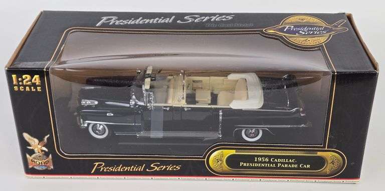 1/24 Scale Die-Cast 1956 Cadillac Presidential Parade Car