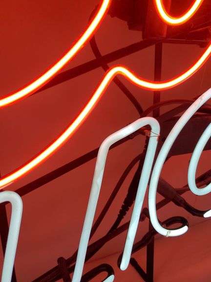 (QQ) Coors Light Beer Neon Sign