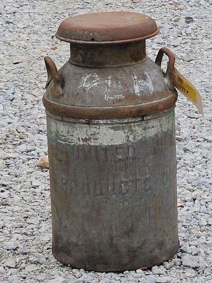 (AA) Antique E M P Co CHGO Milk Pale/Can, 24" Tall