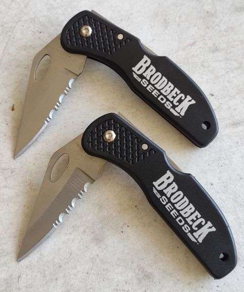 (M) Maxim Brobbeck Seeds Folding Pocket Knives