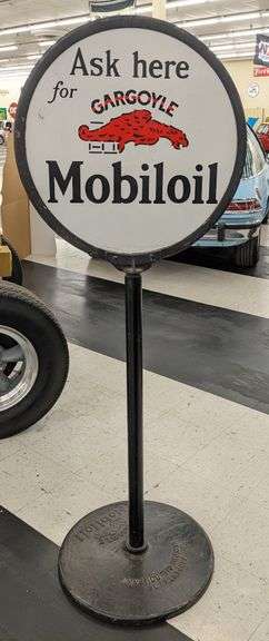 Vintage DSP Mobiloil Gargoyle Lollipop Curb Sign w/ Base