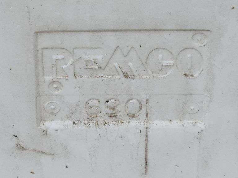 (R) Remco Angled Dump Tub