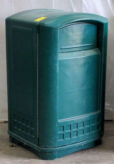 (F) Rubbermaid Double Sided Enclosed Garbage Can