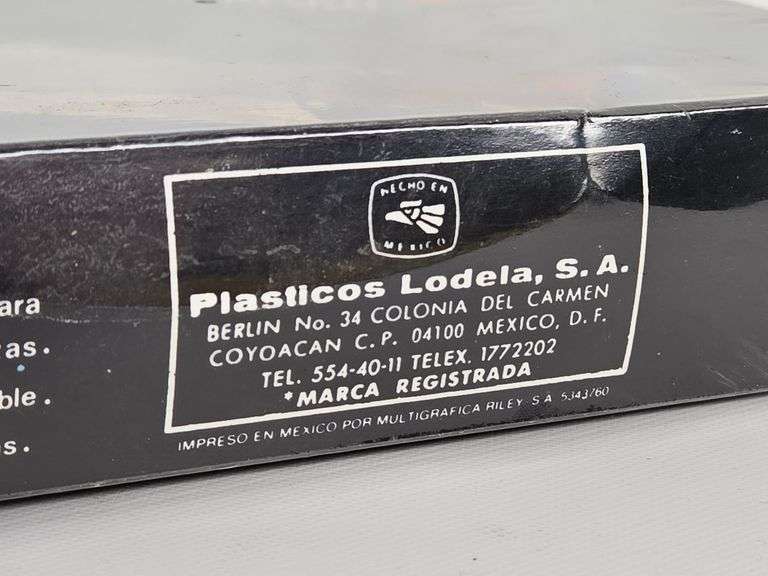 1/100 Scale Lodela Space Apollo Lunar Orbiter Model Kit - Sealed