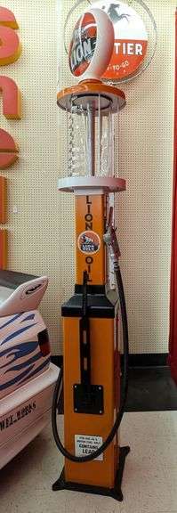 Custom Lion Service Station Visible Gas Pump Replica