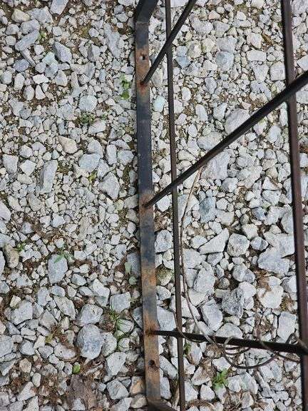 (AK) Metal Archway Garden Trellis