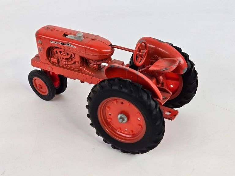 1/16 Ertl Allis-Chalmers WD-45 Narrow Front Tractor