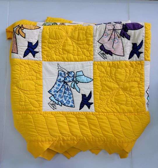 (F) Hand Stitched Quilted Blankets