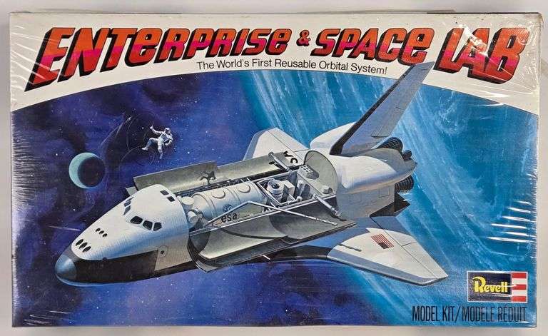 1/144 Scale Revell Enterprise & Space Lab Model Kit - Sealed