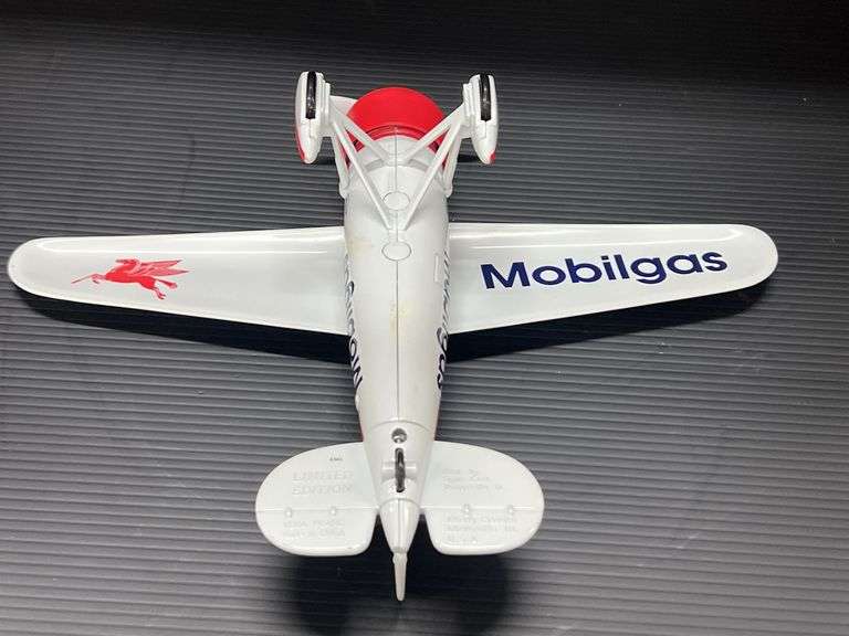 Liberty Classics Die Cast Replica Mobilgas 1:32 Scale Airplanes.