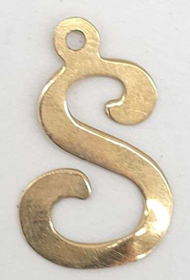 (U) 14k Yellow Gold "S" Charm