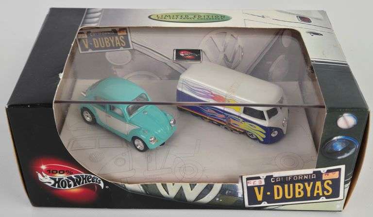 Hot Wheels "V-Dubyas" 2 Car Collector Set Limited Edition In Box