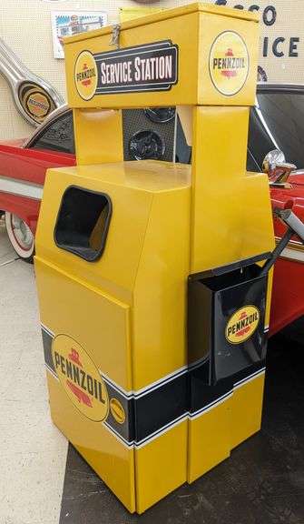 Pennzoil Service Station Island Trash Can / Windshield Wiper Station