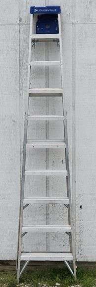 (K) Louisville Aluminum 10' Folding Ladder