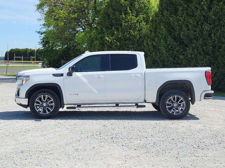 (AR) 2021 GMC Sierra AT4
