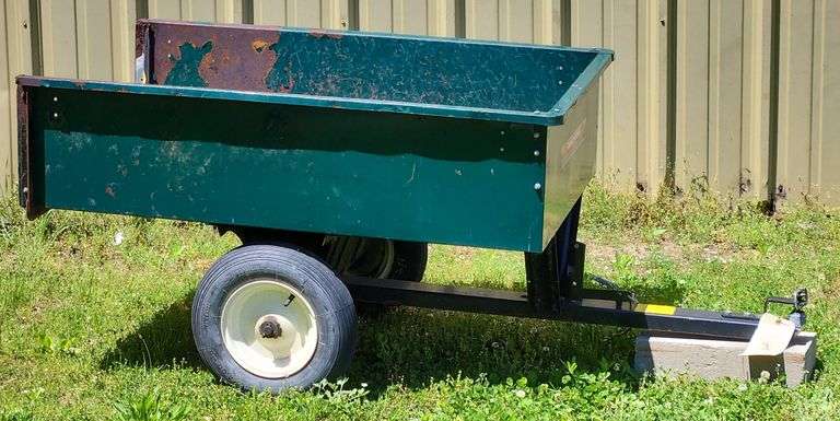 (AA) Ranch King 10 Cubic Foot Dumo Cart