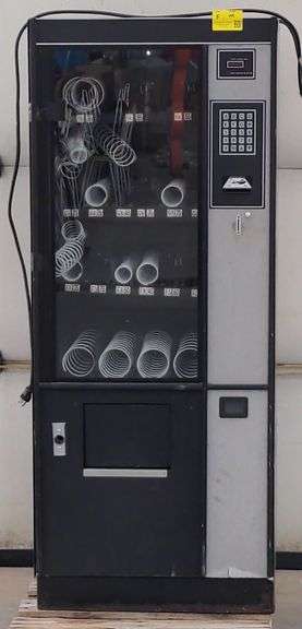 (F) Savamco Vending Machine