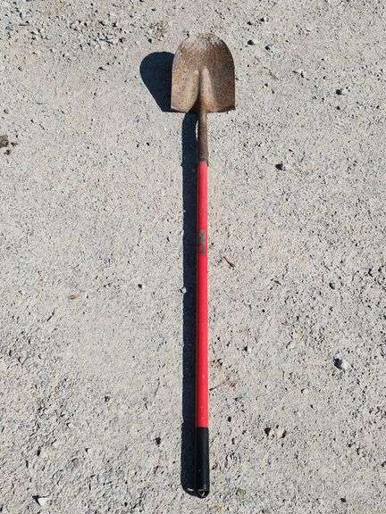(G) Shovels