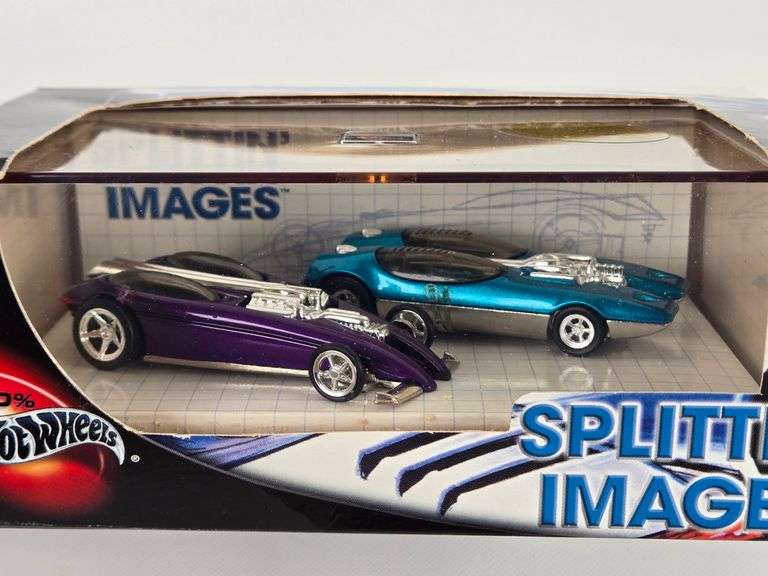 Hot Wheels Splittin' Images 2 Car Collector Set Limited Edition In Box
