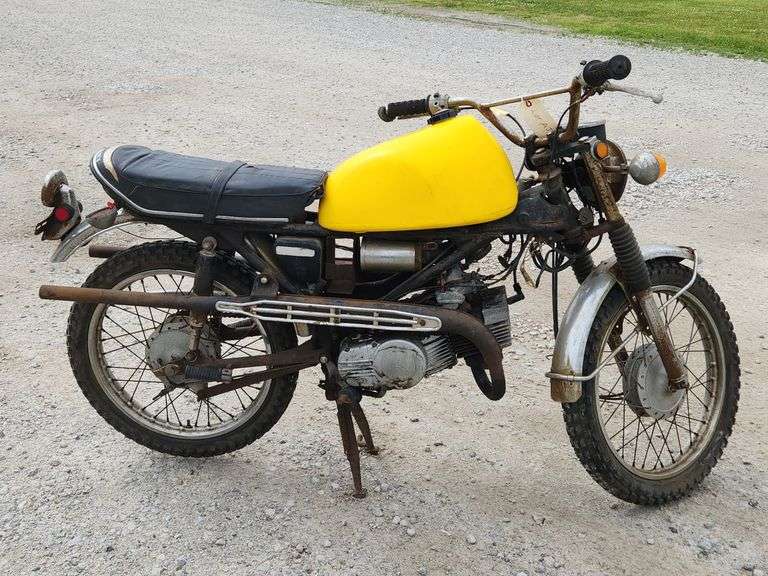 (AJ) 1970 Suzuki T125 Motorcycle