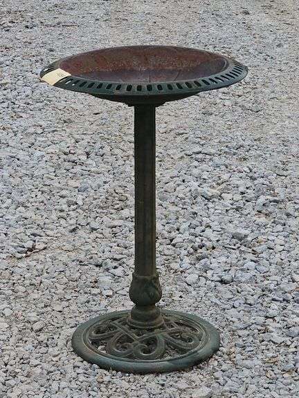 (G) Green Cast Iron Birdbath